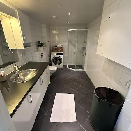 Modern In Jattavagen