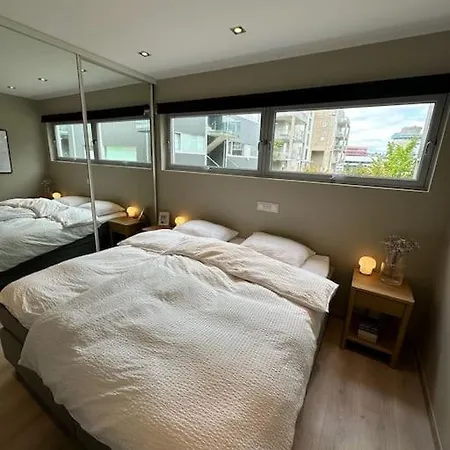 Modern In Jattavagen Apartment
