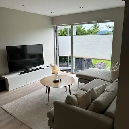 Modern In Jattavagen Apartment Stavanger